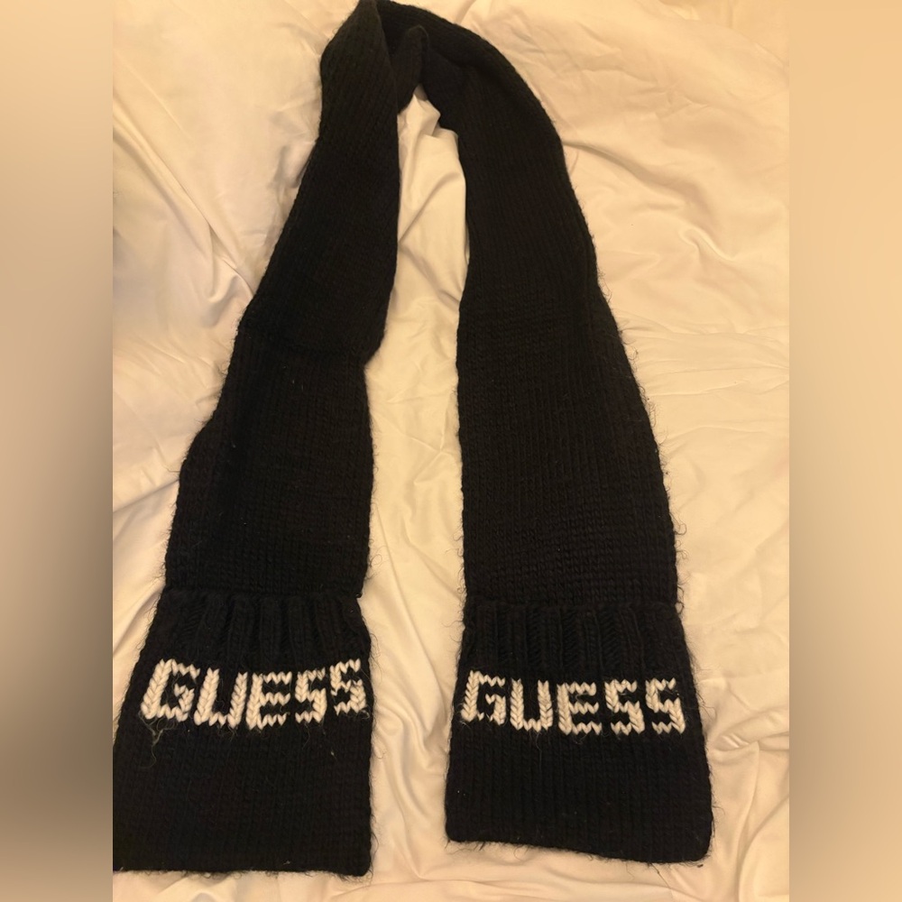 Guess Black Knit Scarf with pockets